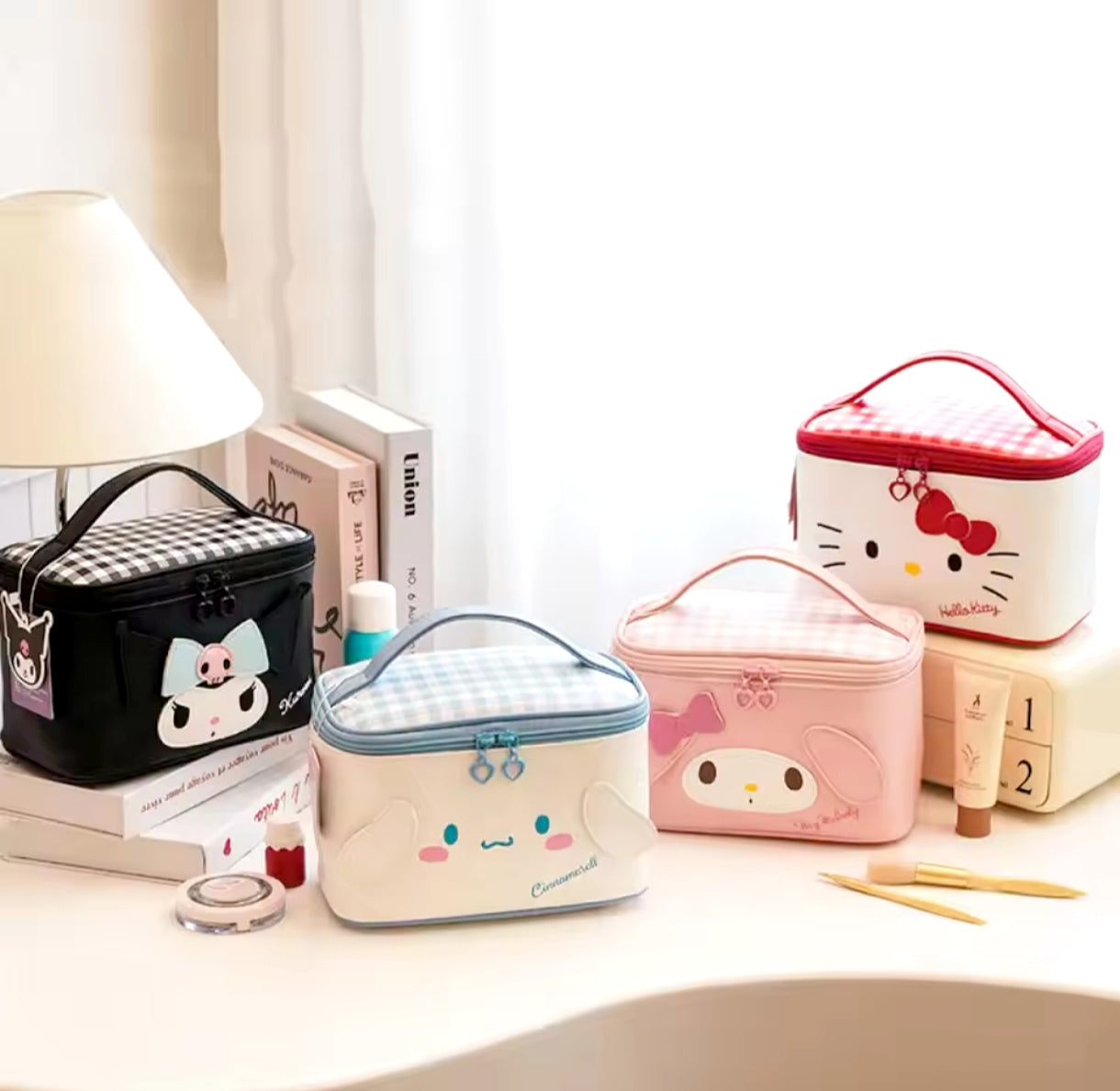 Cosmetiquero Sanrio Gran Capacidad