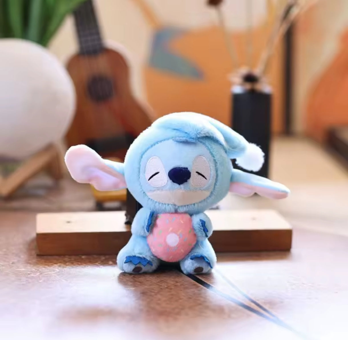 Peluche tipo Labubu Stitch