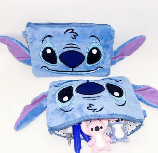 Estuche cosmetiquero diseño tipo Stitch felpa
